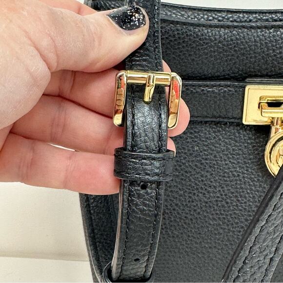 Michael Kors Hamilton Traveler - Black with Gold Accents - Picture 4 of 8